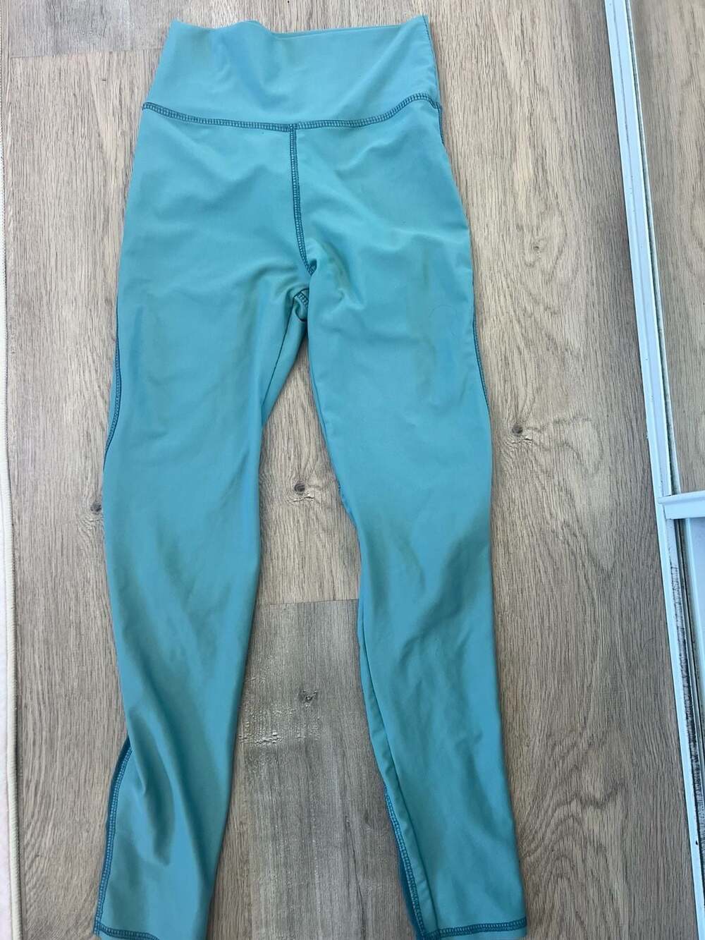 Five Dancewear High-Waisted Teal Leggings with Mesh Detailing